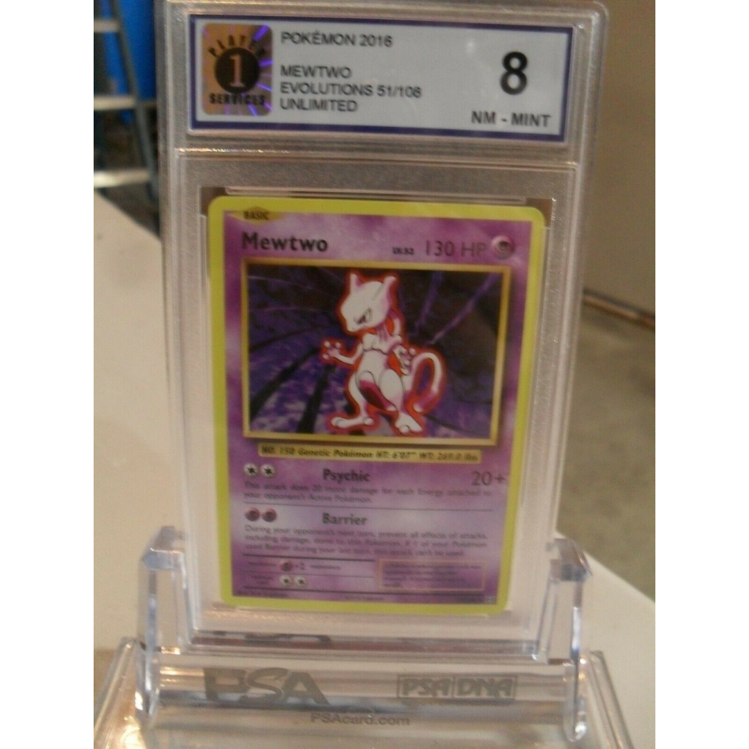 P1 Graded 8 Mewtwo 51/108 Evolutions Holo rare Pokemon Card