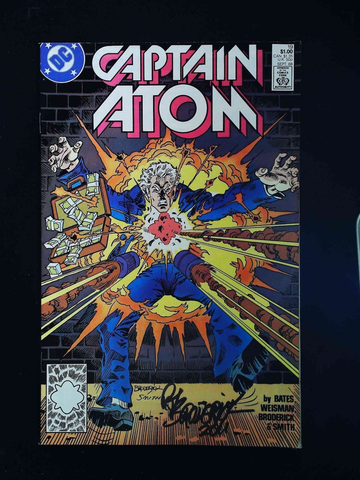 Captain Atom #19 Dc Comics 1988 Vf+ Signed By Pat Broderick